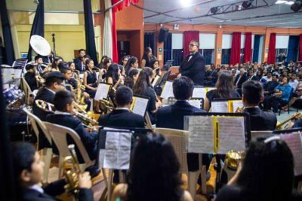 ORQUESTA SINFÓNICA REGIONAL ESTUDIANTIL DEL CALLAO BENEFICIA A MAS DE 315 NIÑOS Y JÓVENES CHALACOSImagen del título: 