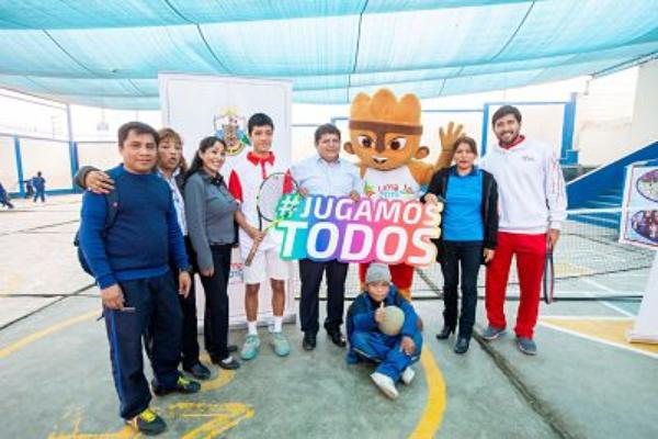 CALLAO ES LIMA 2019: SELECCIONADOS DE TENIS VISITARON COLEGIO EN VENTANILLAImagen del título: 