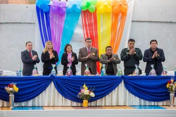 GOBERNADOR DEL CALLAO REITERA SU COMPROMISO DE SEGUIR TRABAJANDO PARA MEJORAR LA EDUCACIÓN EN LA REGIÓN