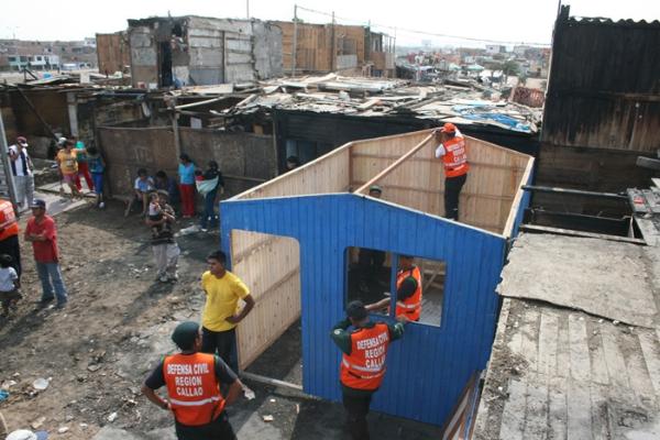REGIÓN CALLAO ENVIA AYUDA A DAMNIFICADOS DE INCENDIOImagen del título: 