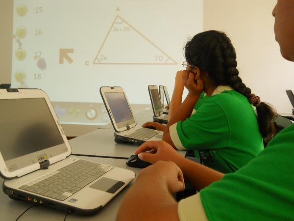 ESCOLARES CHALACOS ESTUDIAN GRATIS COMO EN MEJORES COLEGIOS DEL MUNDO EN «ESCUELA DE TALENTOS» DEL CALLAO