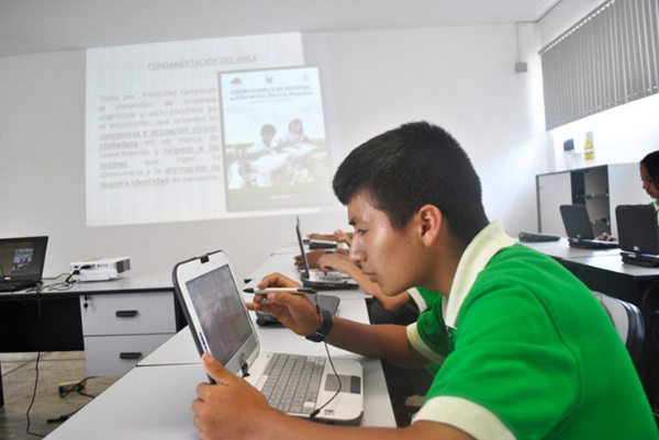 200 ALUMNOS FORMAN PARTE DE LA ESCUELA DE TALENTOSImagen del título: 