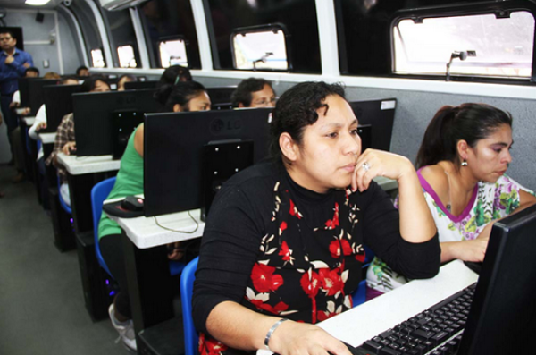 MÁS DE 900 CHALACOS SERÁN BENEFICIADOS CON EL “CIBERBUS” ESTE VERANOImagen del título: 